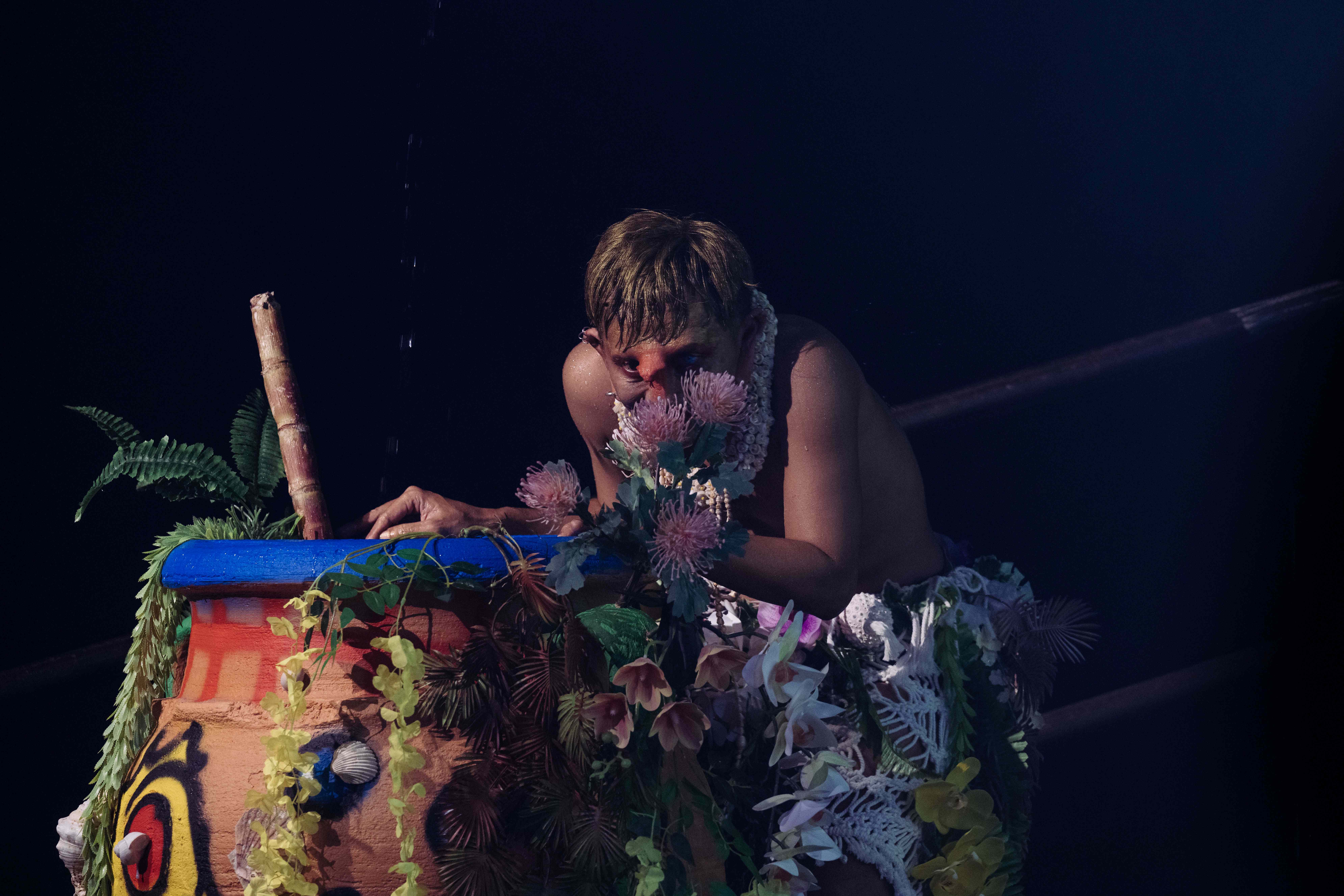 2026臺北藝術節/海籠/Ocean Cage - Tianzhuo Chen and Siko Setyanto - 5 May 2024 - HAU - Berlin © Camille Blake-76小